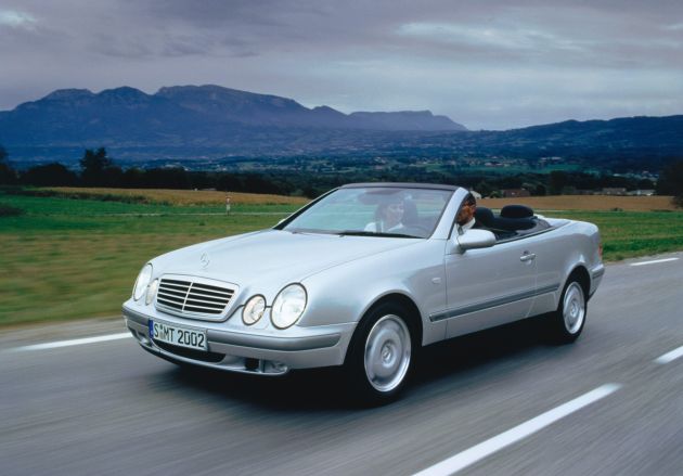 Mercedes CLK Cabrio:
Mercedes CLK Cabrio